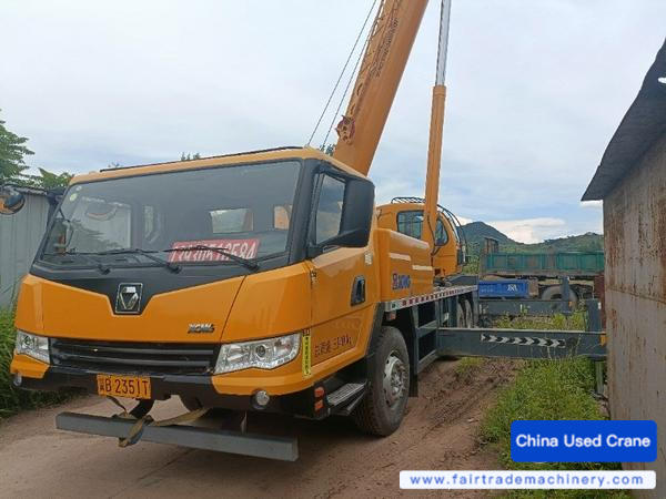 Buy XCMG QY25K5C Used Crane / 1